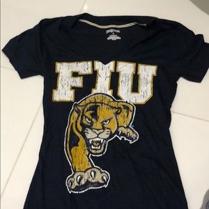 FIU woman’s tee (never worn)